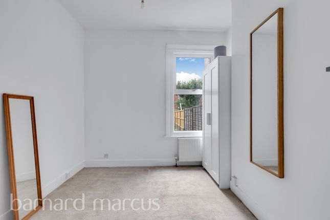 40, Fallsbrook Road, LONDON photo 5