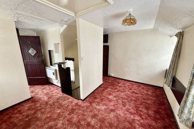 5 Cross Street, Penzance photo 3