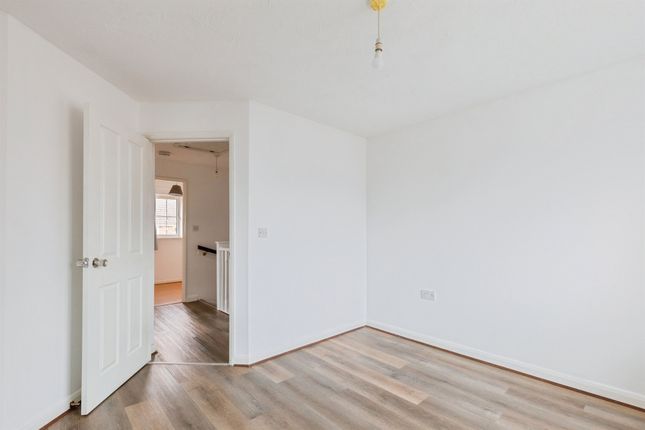 6, Furlong Road, Coventry photo 4