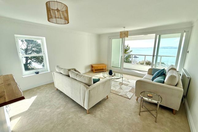 15 Royal Pines, Torquay photo 3