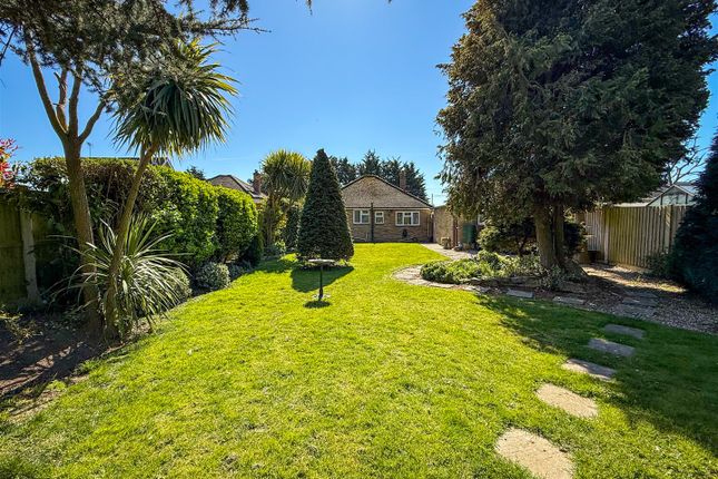 Tanglyn, Rush Green Road, Clacton-on-sea photo 2