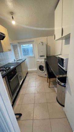 Room to rent in Surbiton Road, Kingston Upon Thames