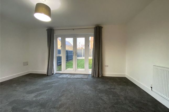 18, Meadow Way, Leighton Buzzard photo 4