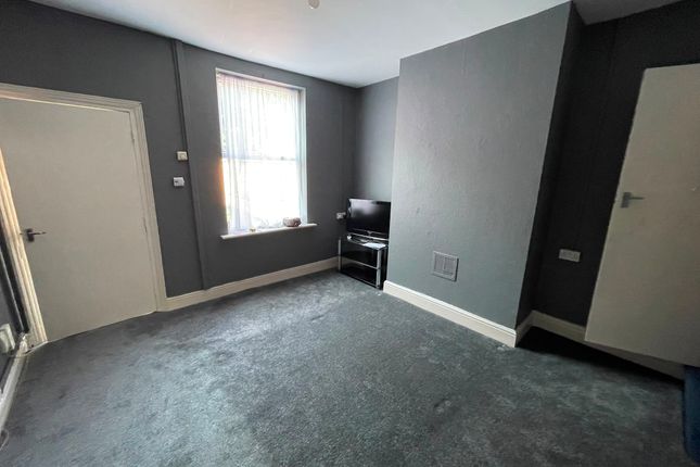 54, Bilston photo 5
