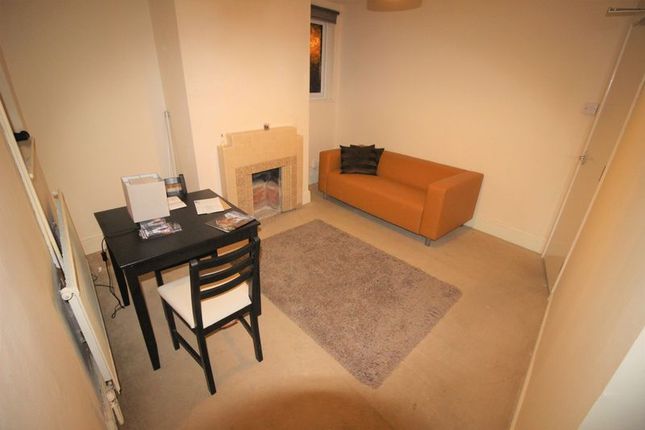 A Larger Local Choice Of Flats To Rent In Swindon Wiltshire