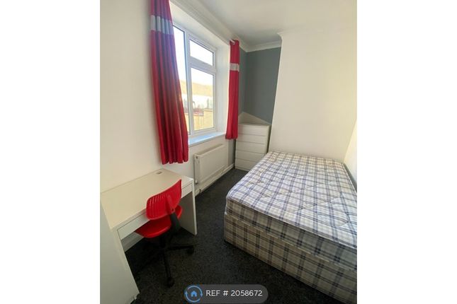 Room to rent in Whitchurch Road, Cardiff