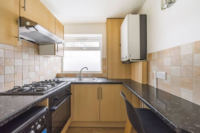 Boston Manor Road, Brentford photo 4