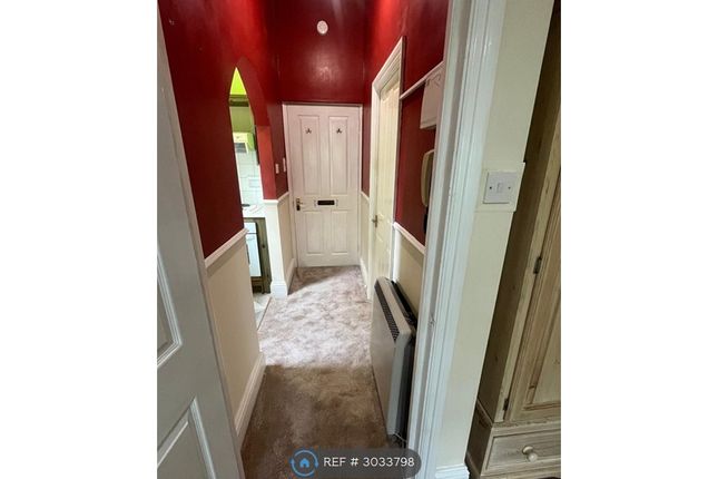 Flat, Middleton Hall Road, Birmingham photo 3
