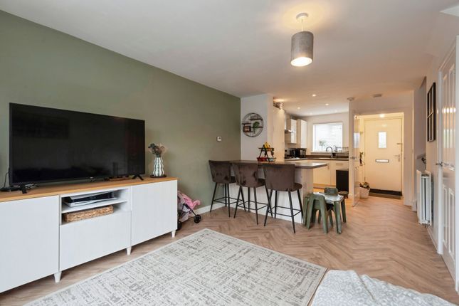 31, Chaffinch Green, Henlow photo 4