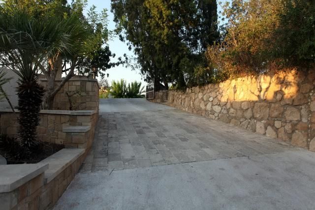 Villa for sale in Tala, Paphos, Cyprus