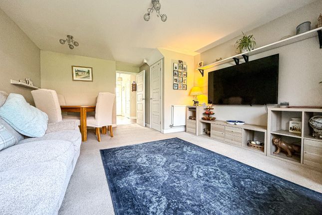 9 Little Orchard, Cheddon Fitzpaine, Somerset photo 3