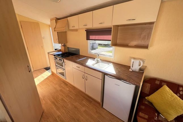 14, Fairway Holiday park, Sandown photo 4