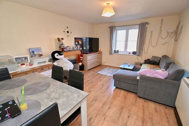 57, Town Lands Close, Barnsley photo 2