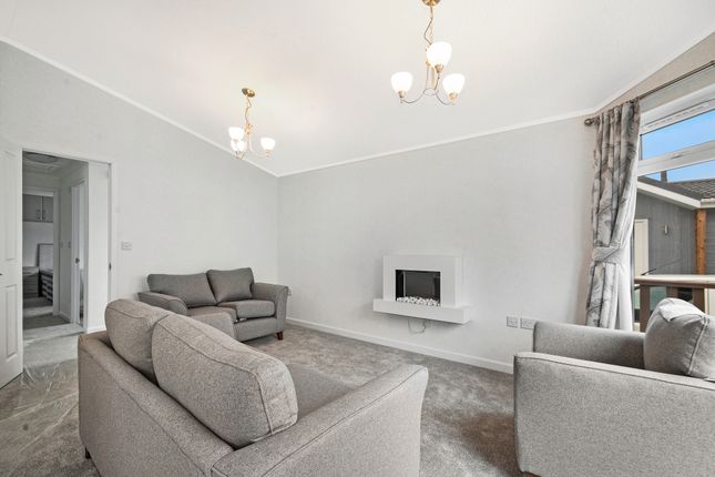 Warwick  Phase 2, Rother Valley Leisure Village, Northiam photo 3
