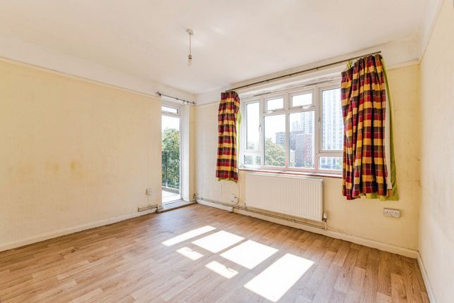 Flat 10, Lacey House,, Lewisham Hill, London photo 4