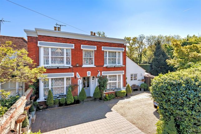 3-bed detached on The Elms, 6, Fiddlers Hamlet, Epping, £900,000