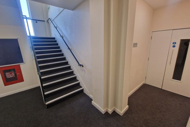 Apartment 1, 204 Sandhills Avenue, Leicester photo 4