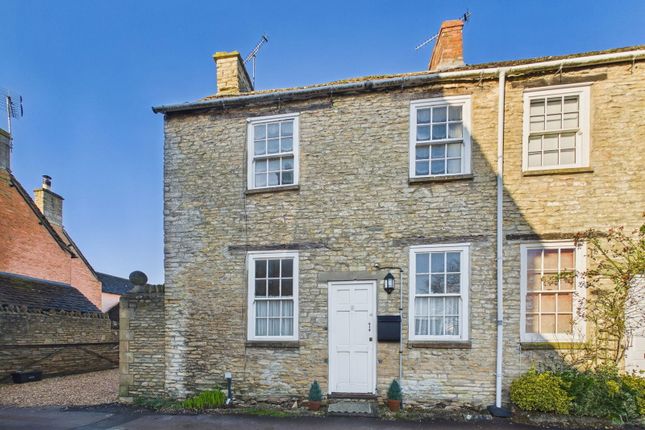 3-bed house on 3, Chapel Walk, Badminton, £215,000