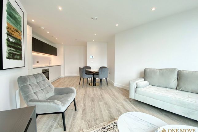 Thumbnail Flat to rent in 2109 Three60, 11 Silvercroft Street, Manchester