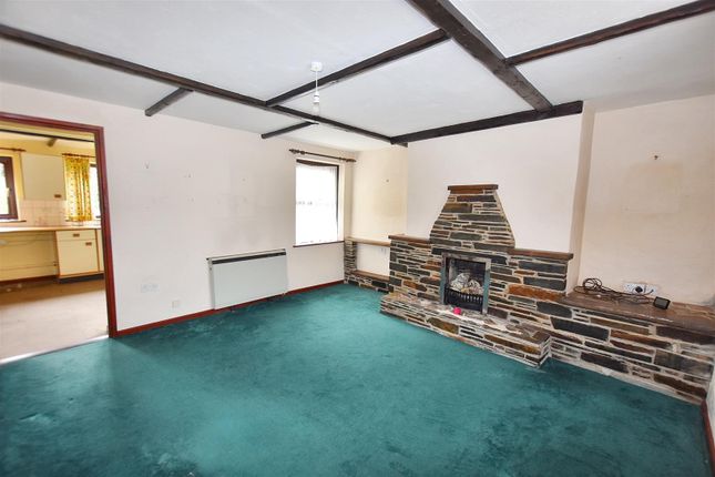 12, Gilly Hill, Redruth photo 2