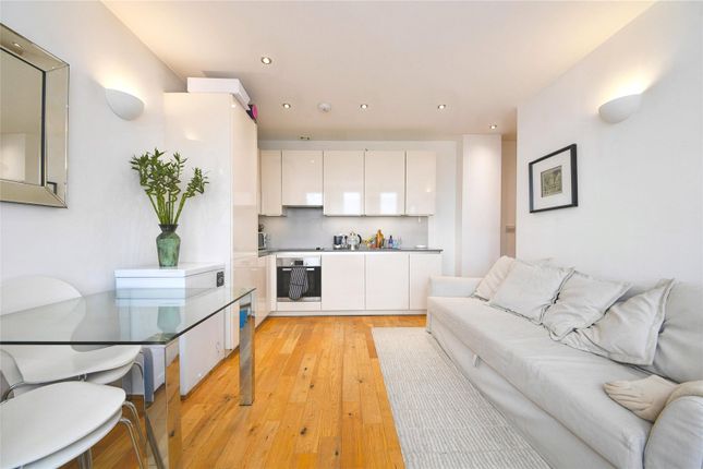 1-bed flat on Flat 51,, Channelsea House, London, £200,000