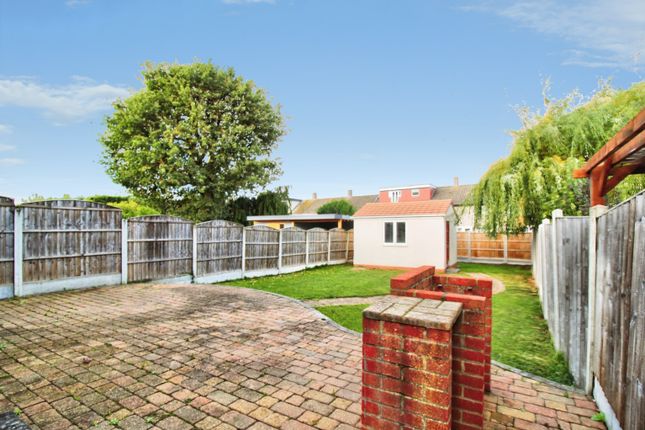 The Crescent, Upminster photo 4