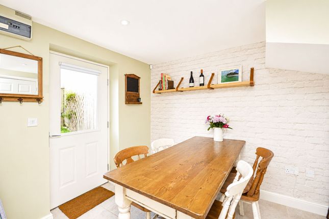 21 Stret Morgan Le Fay, Newquay photo 4