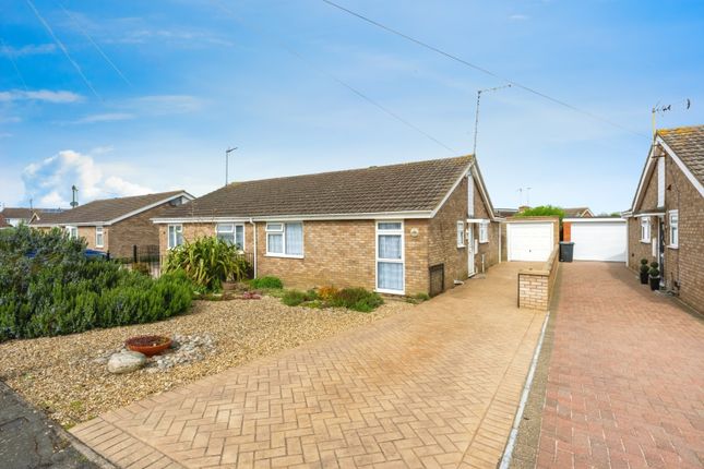 Thumbnail Bungalow for sale in Conway Close, Rushden