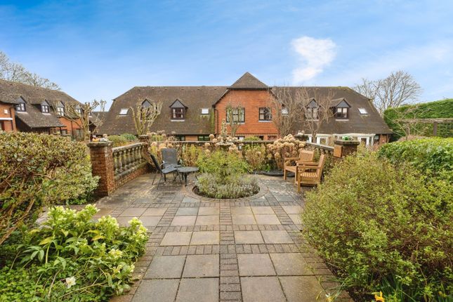 End terrace house for sale in Courtyard Gardens, Wrotham, Sevenoaks