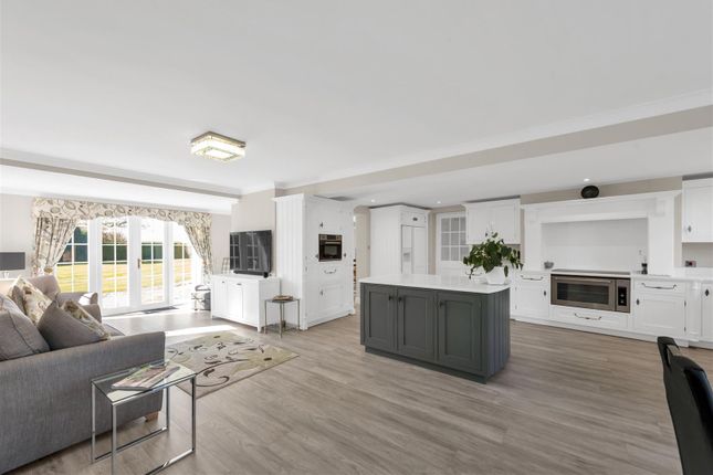23, Prospect Lane, Harpenden photo 2