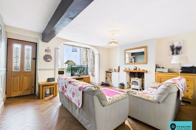 2, Kingley Villas, Stroud photo 3