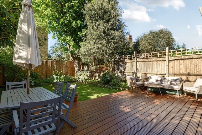 Ground Floor Flat, 114, Ritherdon Road, London photo 2