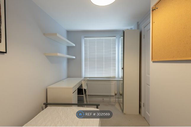 Upper Bath Street Cheltenham Leckhampton, Cheltenham photo 2