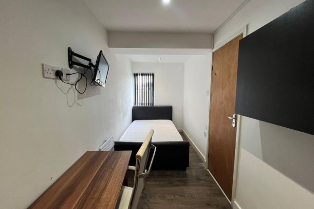 Thumbnail Flat to rent in Prior Deram Walk, Coventry