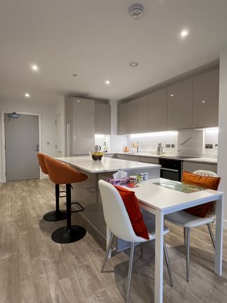Flat for sale in Queen Street, Salford
