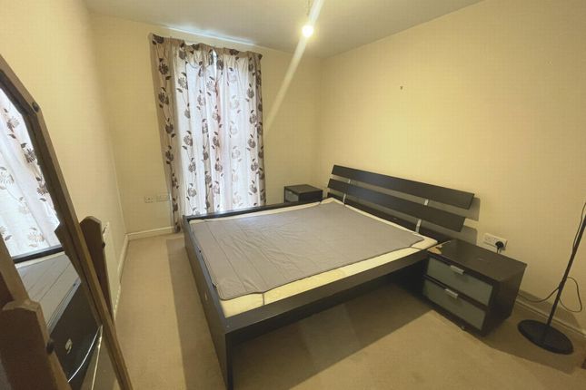 15, Parkhouse Court, Hatfield photo 5