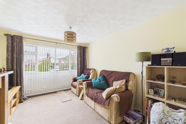 35, The Crescent, Mitcheldean photo 4