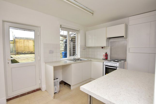 8, Queen Street, Devon photo 4