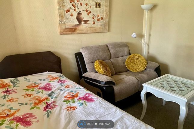 Single Bedroom