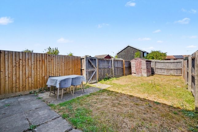 26 Studlands Park Avenue, Newmarket photo 4