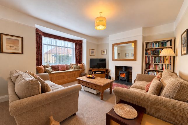 10, Fownes Road, Minehead photo 2