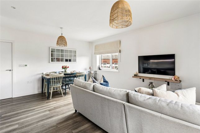 1, Bluebell House, 3, Springfield Drive, London photo 3