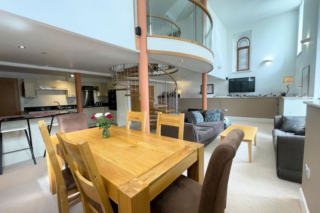 9a,The Chapel Apartment, Bannawell Street, Tavistock photo 3