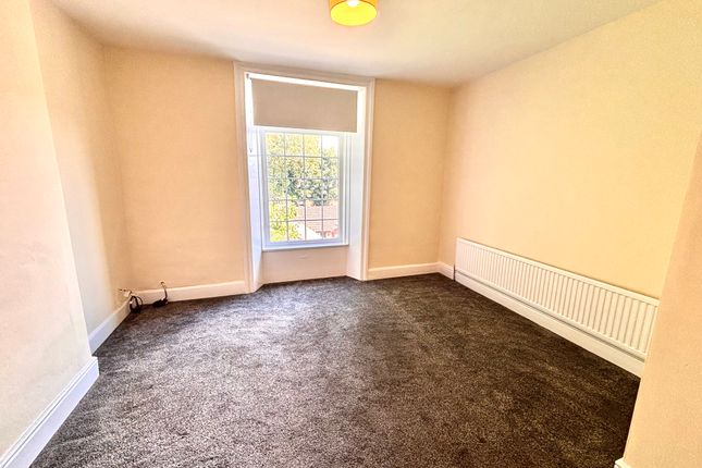 Flat B, Sheffield photo 3