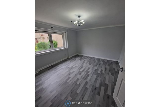 Flat, Bagnell Street Springburn, Glasgow photo 5
