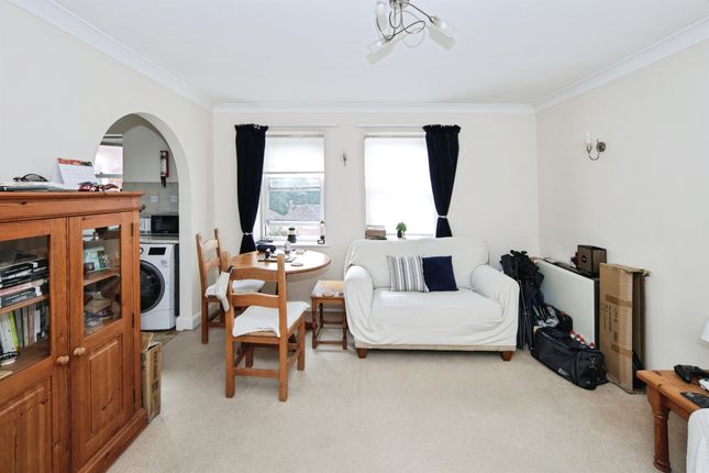 Flat 20, Kenilworth Hall, Bridge Street, Kenilworth photo 4