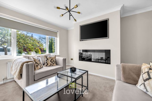 7 Birkdale, Grimsby photo 2