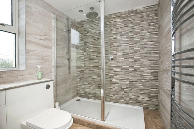 37,, Greatlands Crescent, Devon photo 3