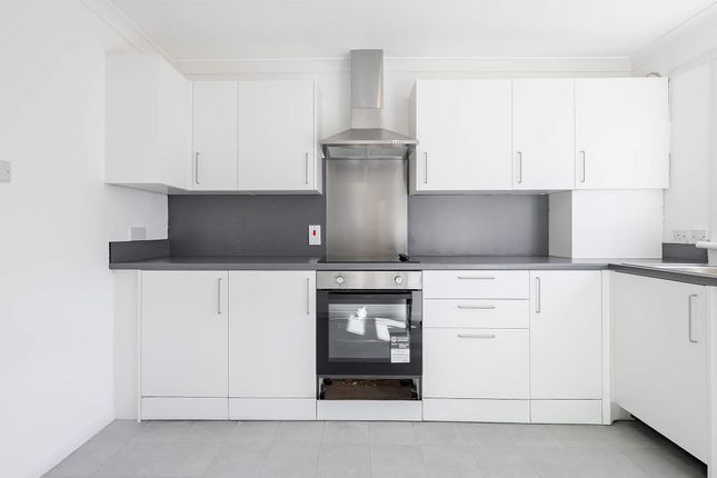 60 Ewart Grove, Bo'ness photo 4