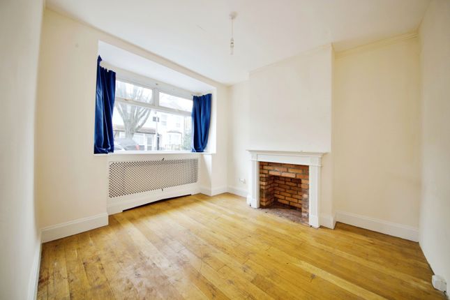 Terraced house for sale in Geere Road, Stratford